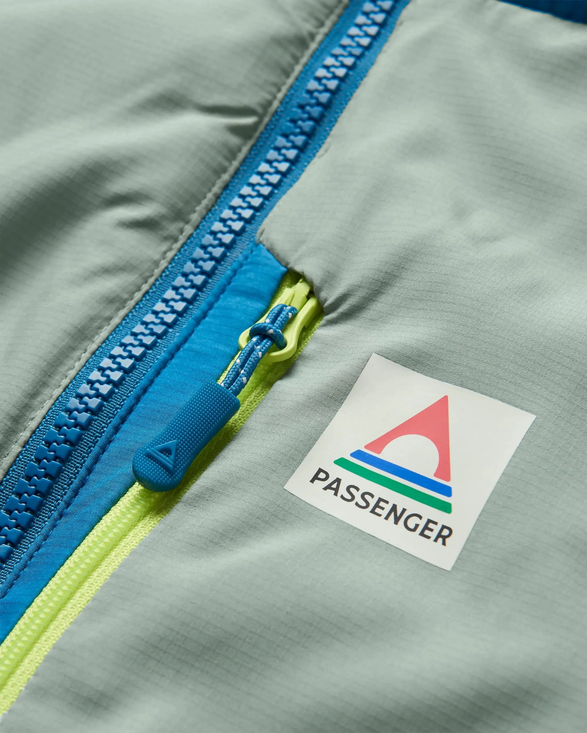 Shasta Lightweight Recycled Thermore Insulated Jacket - Pistachio/Blue Steel