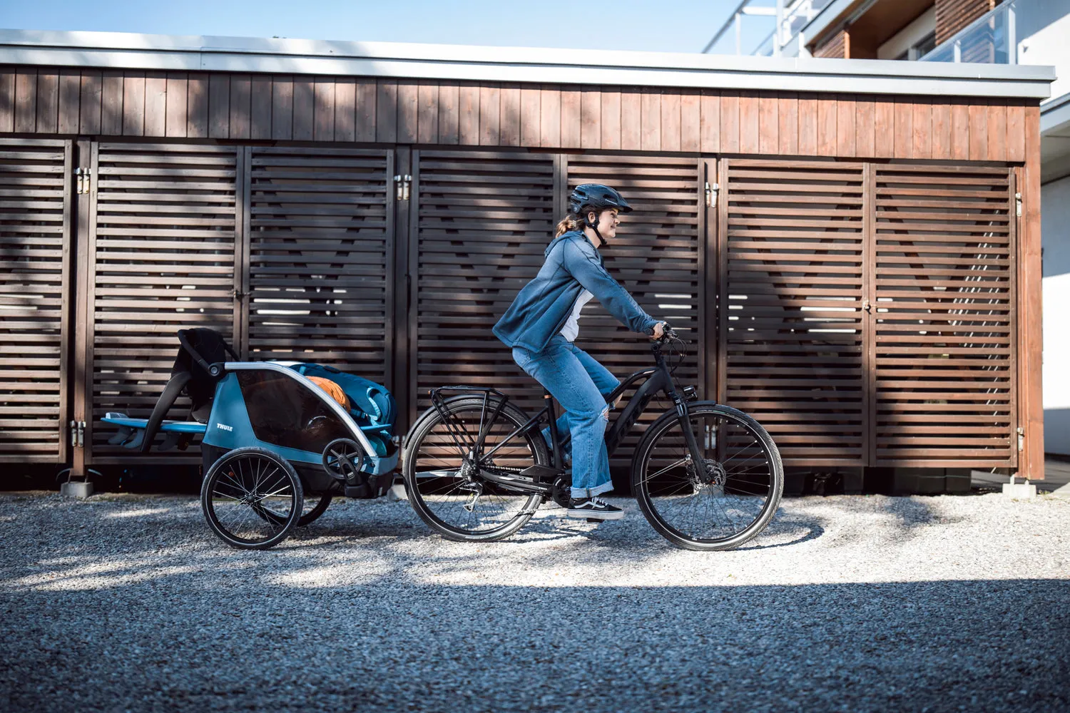Thule Courier