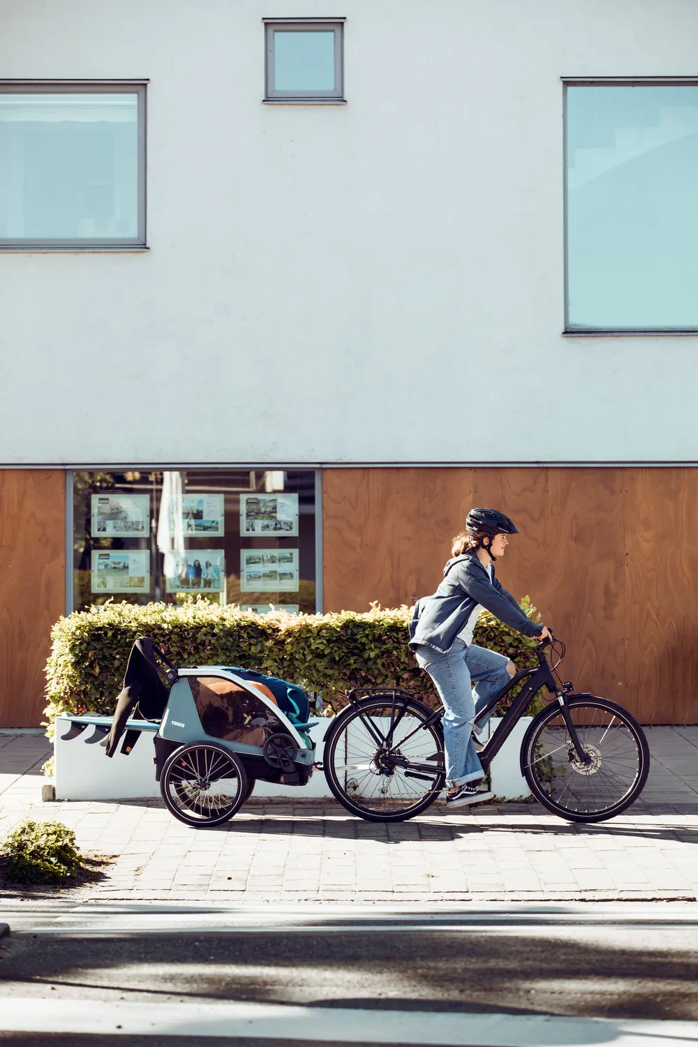 Thule Courier