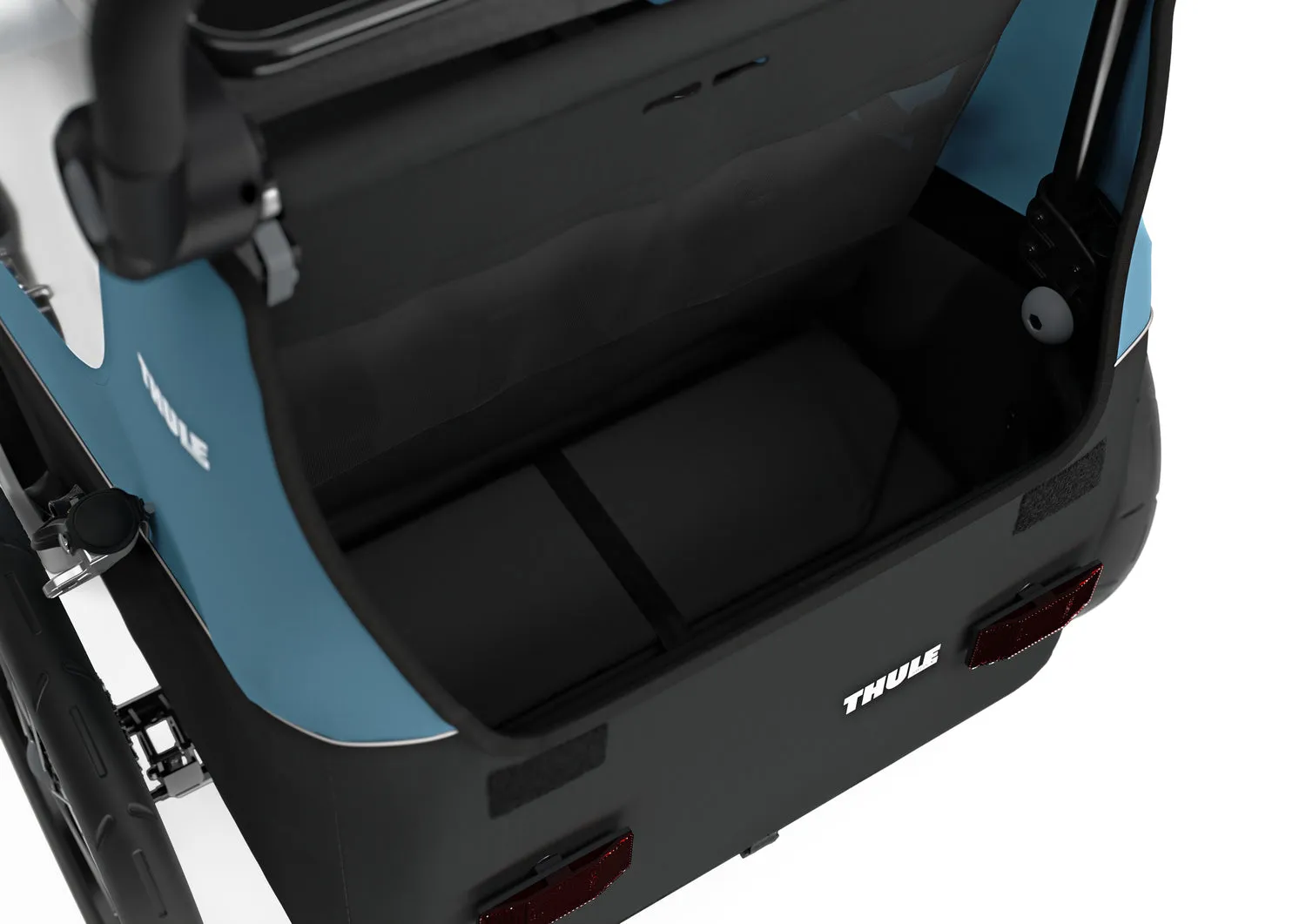 Thule Courier