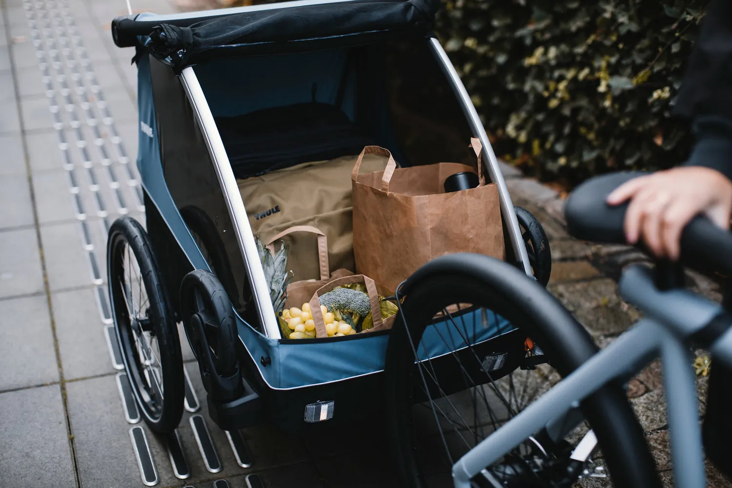 Thule Courier